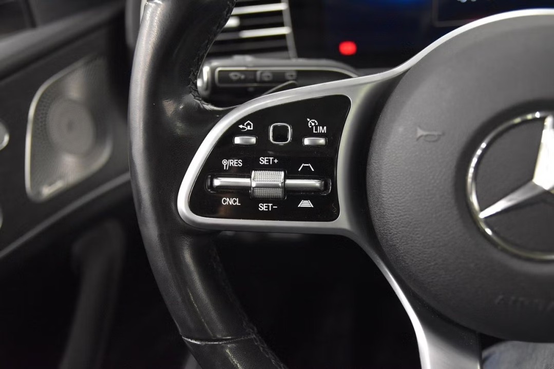 Mercedes-Benz GLE 350de 4MATIC AMG Line - foto 13