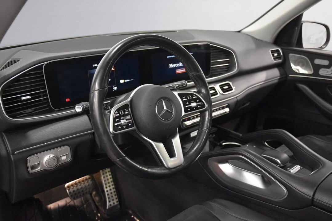 Mercedes-Benz GLE 350de 4MATIC AMG Line - foto 7