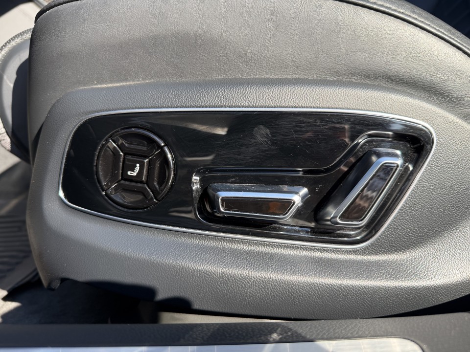Audi S8 TFSI V8 quattro tiptronic - foto 12