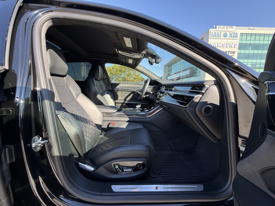 Audi S8 TFSI V8 quattro tiptronic - foto 16