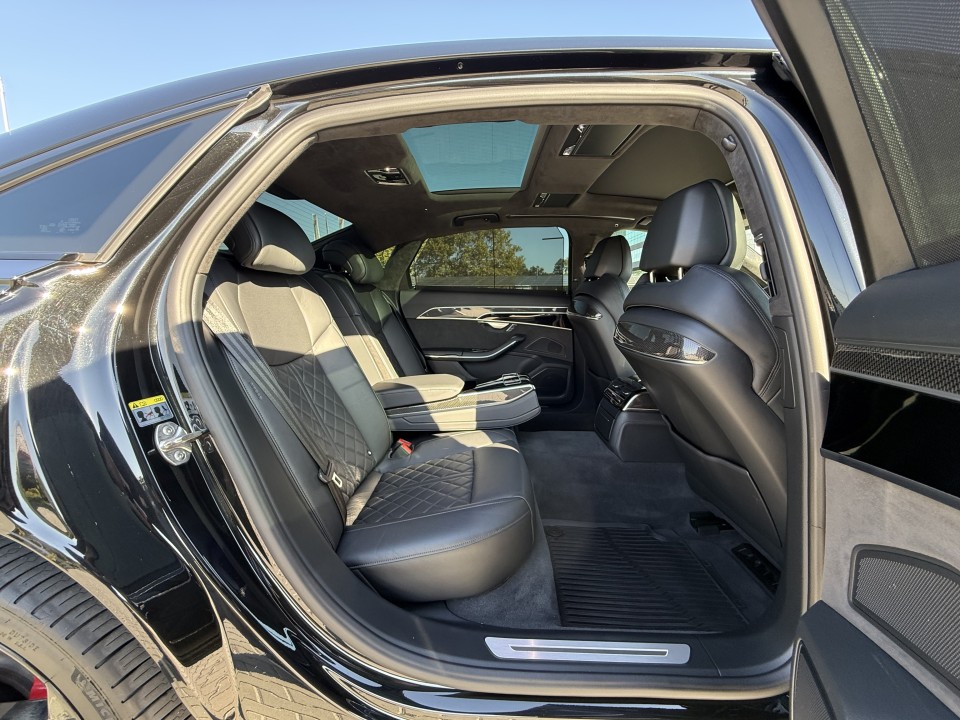 Audi S8 TFSI V8 quattro tiptronic - foto 19