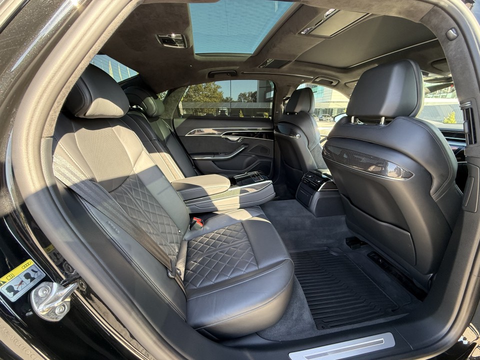 Audi S8 TFSI V8 quattro tiptronic - foto 21