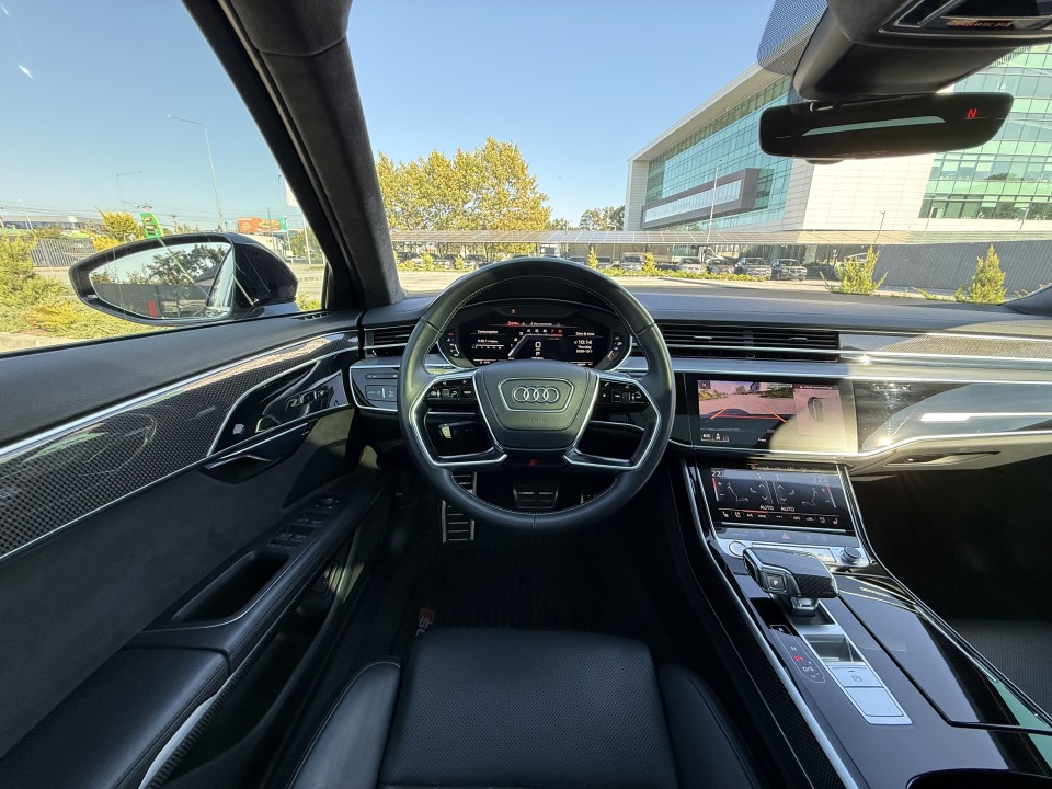 Audi S8 TFSI V8 quattro tiptronic - foto 23