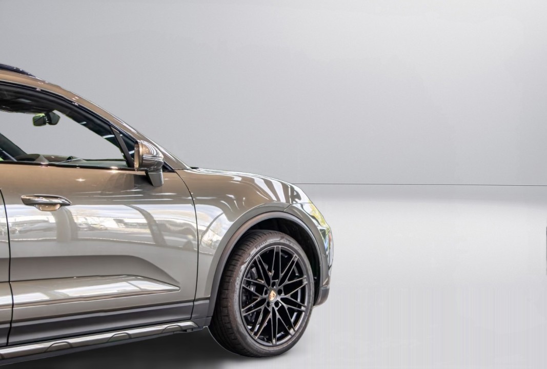 Porsche Macan Electric - foto 27