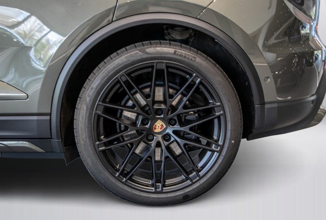 Porsche Macan Electric - foto 32
