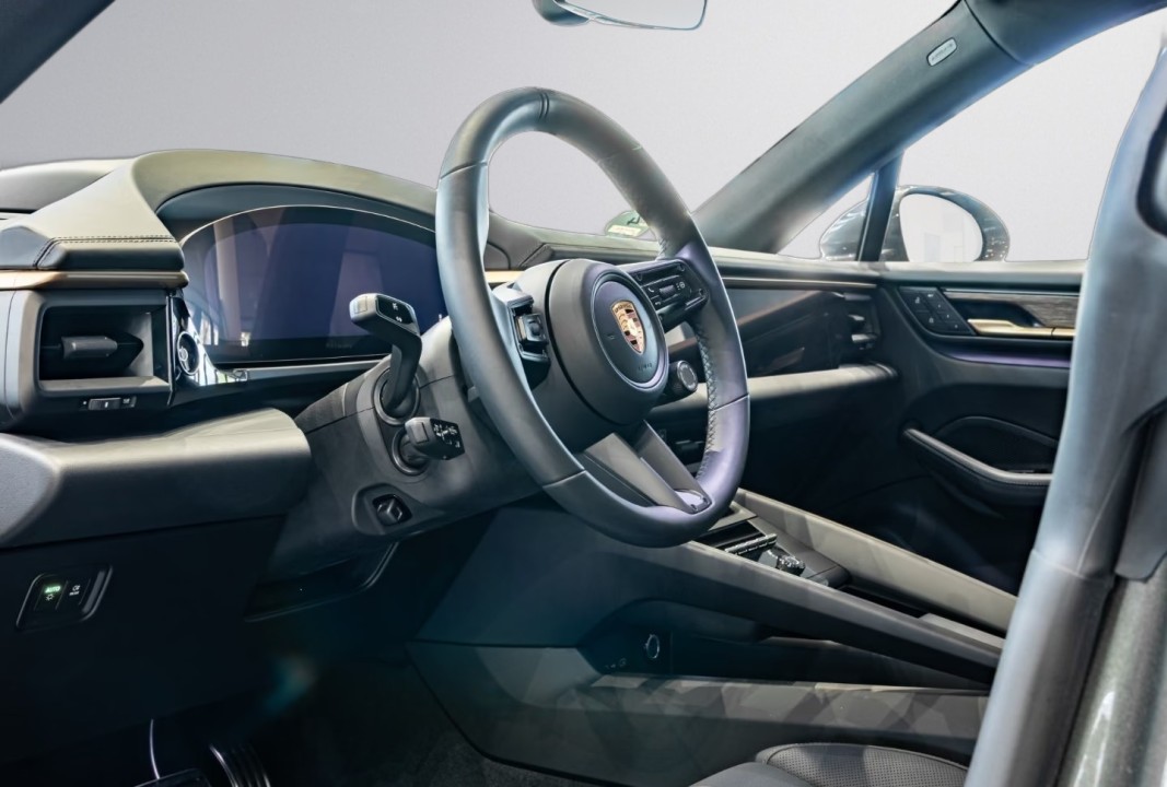 Porsche Macan Electric - foto 9