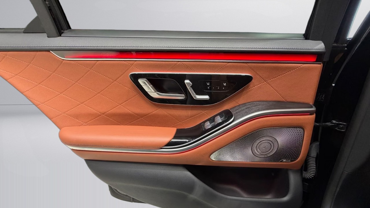 Mercedes-Benz S 400d 4MATIC Long AMG Line - foto 19