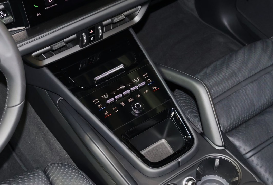 Porsche Cayenne E-Hybrid - foto 15