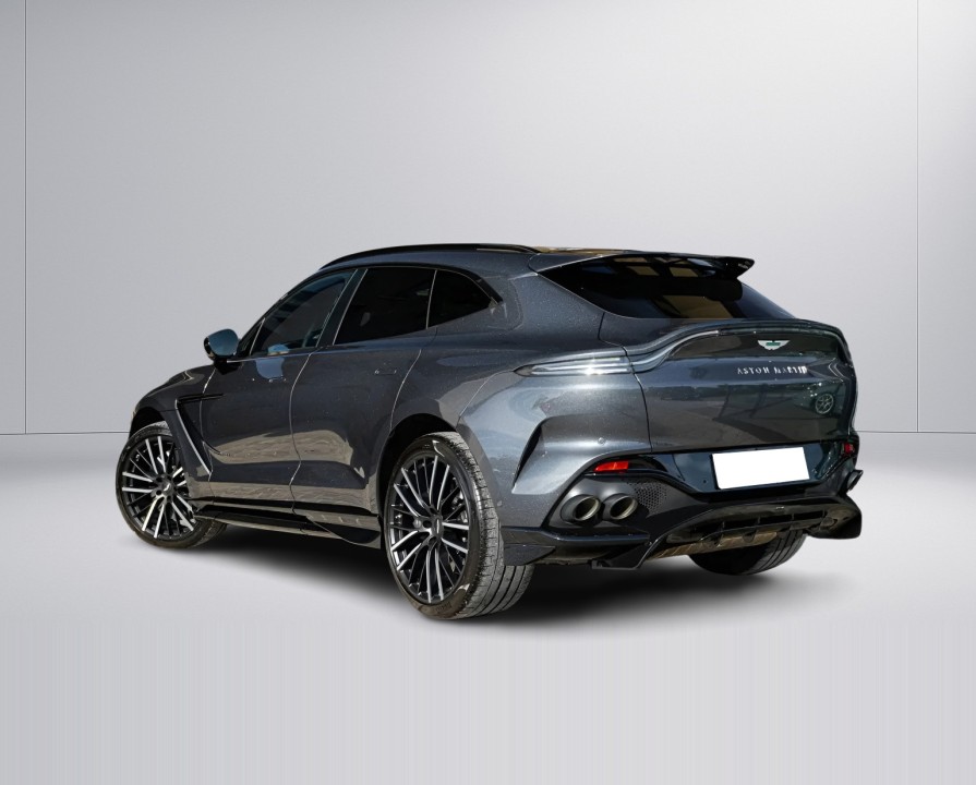 Aston Martin DBX 707 - foto 6