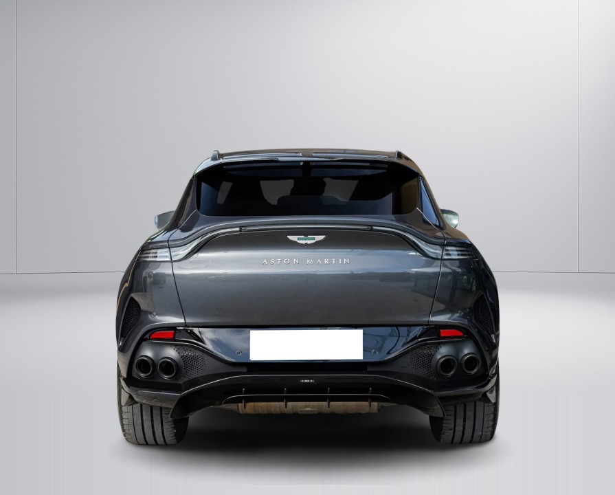 Aston Martin DBX 707 (5)