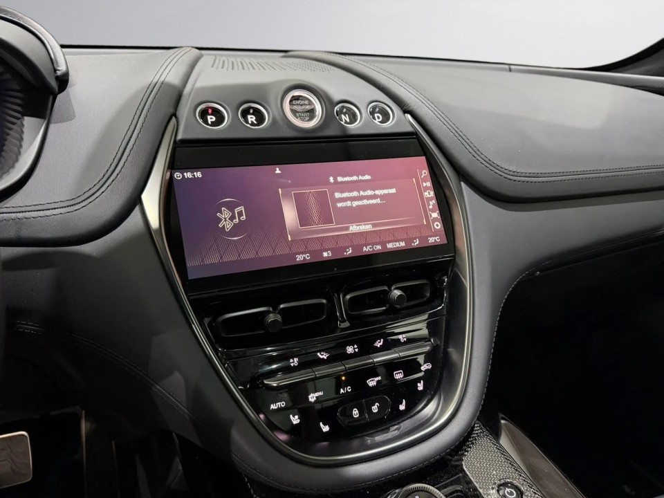 Aston Martin DBX 707 - foto 19