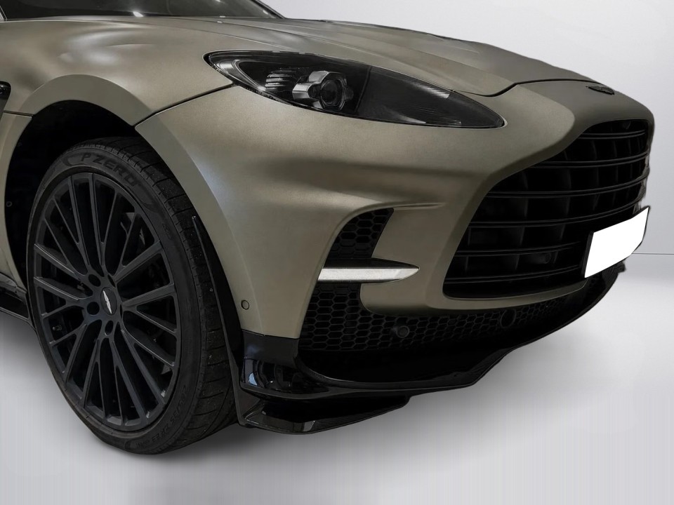 Aston Martin DBX 707 - foto 31
