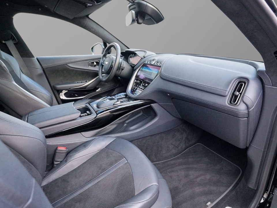 Aston Martin DBX - foto 12