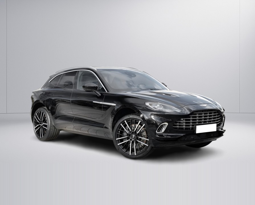 Aston Martin DBX (2)