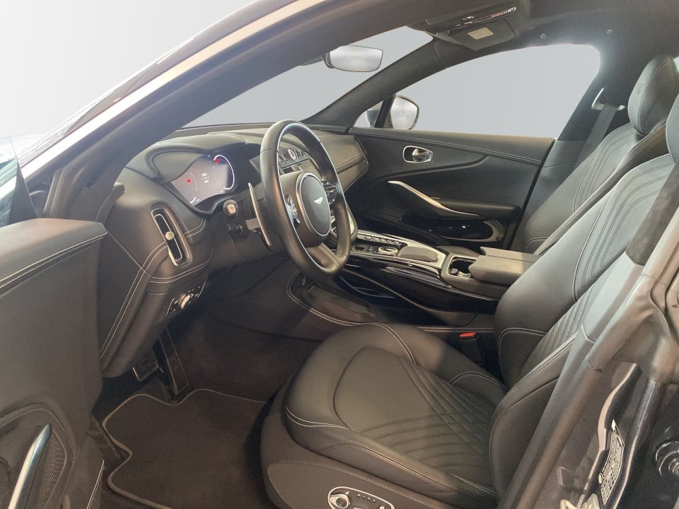 Aston Martin DBX - foto 7