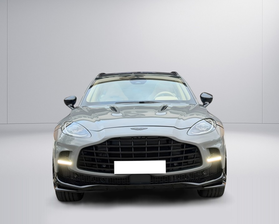 Aston Martin DBX 707 - foto 10