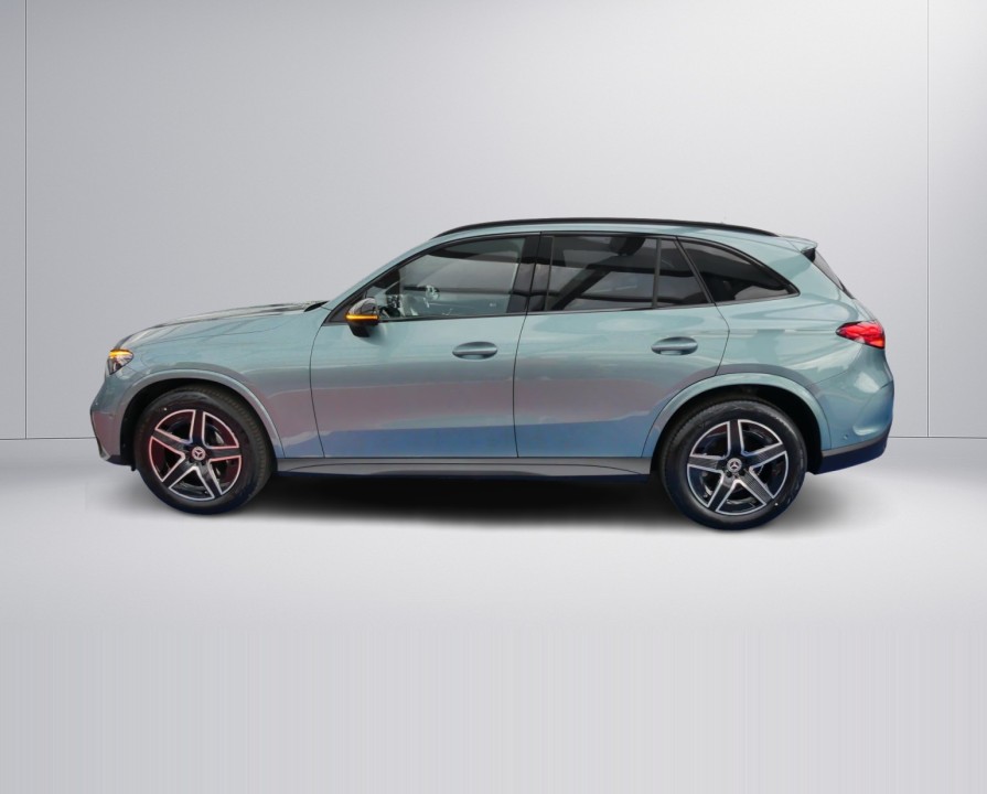 Mercedes-Benz GLC 220d 4MATIC AMG Line (4)