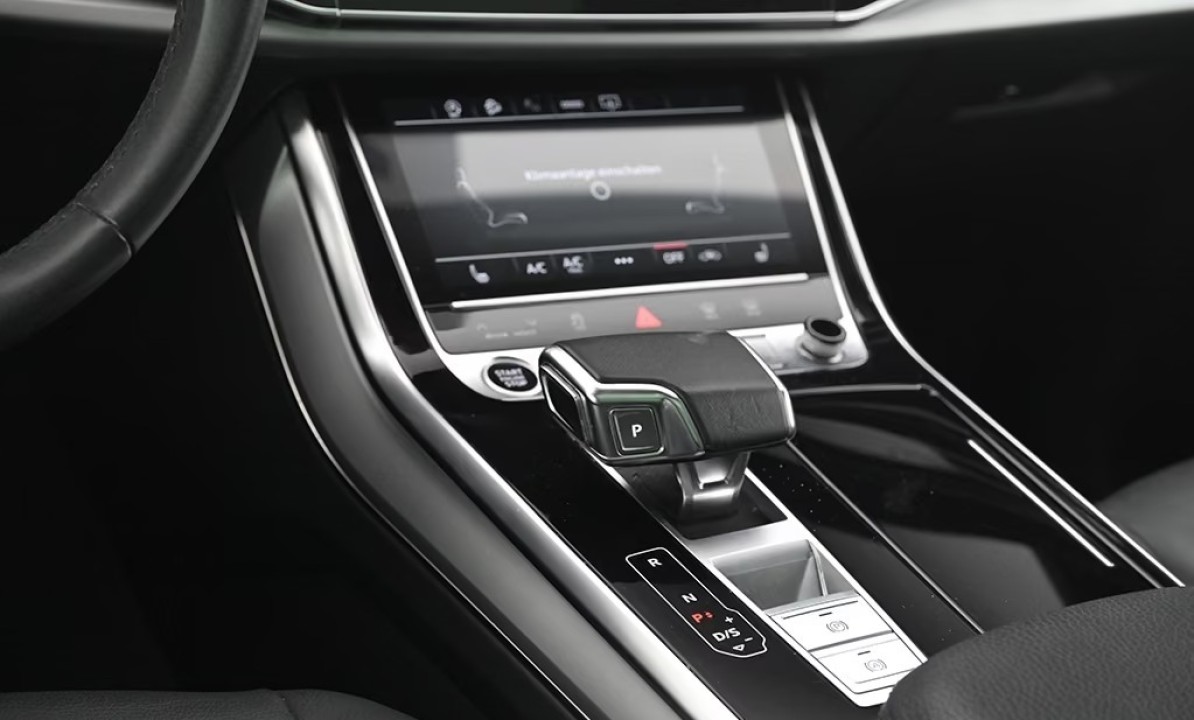 Audi Q8 45TDI quattro tiptronic S-Line - foto 9