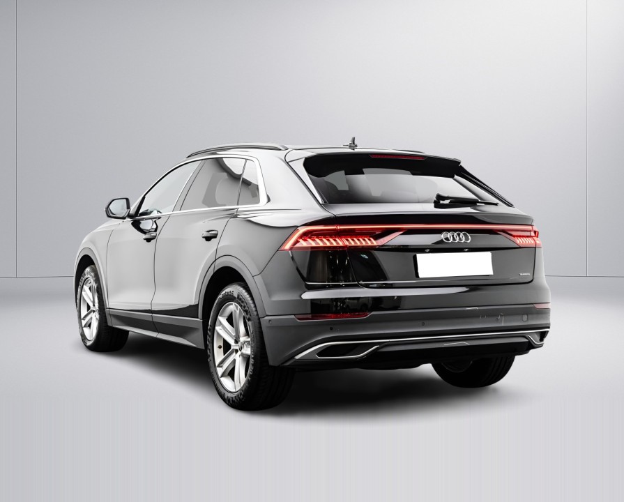 Audi Q8 55TFSI quattro - foto 6
