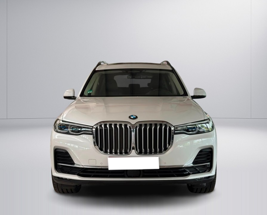 BMW X7 xDrive40i - foto 8
