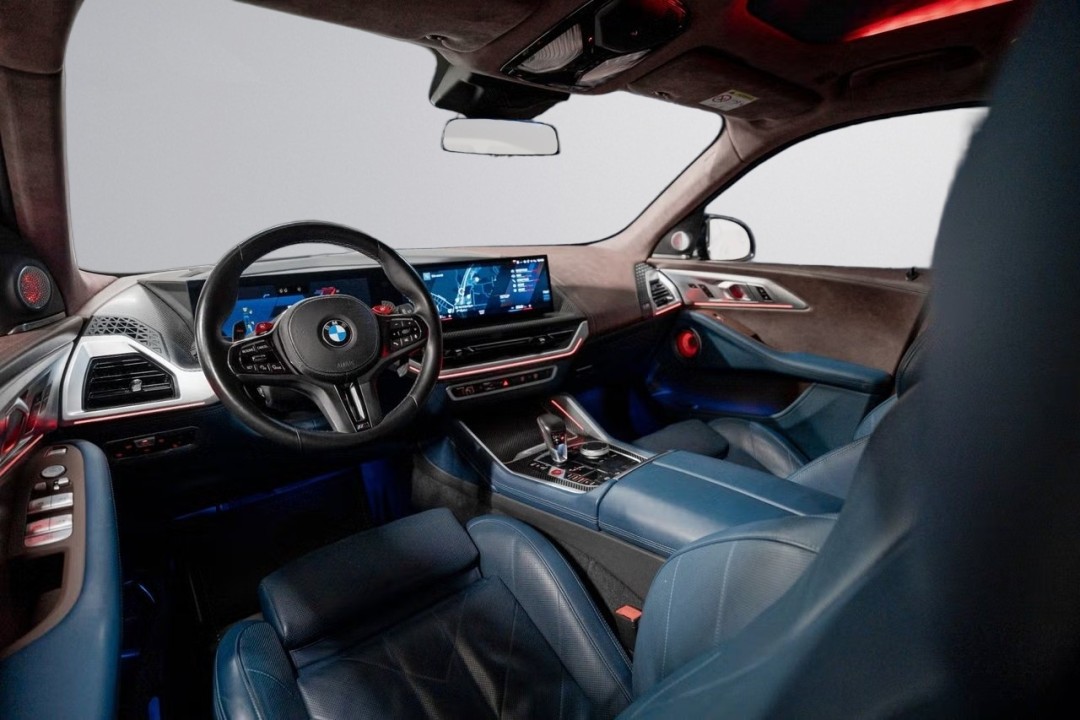 BMW XM - foto 11
