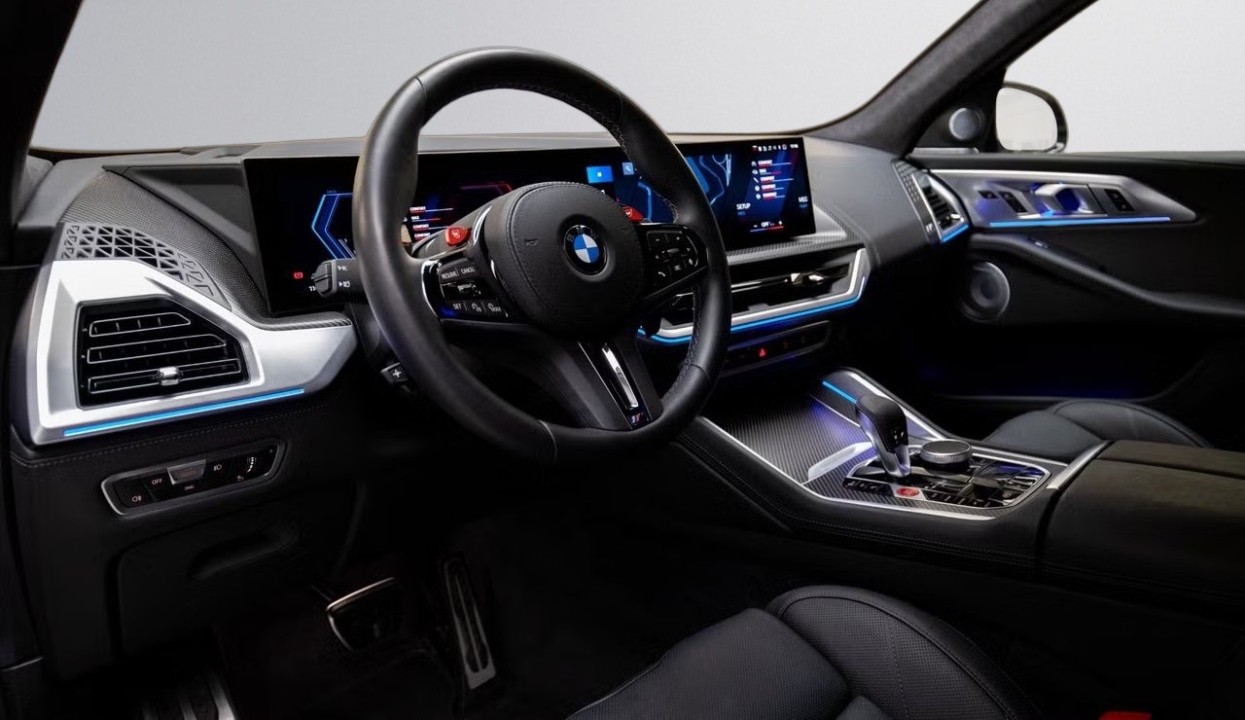 BMW XM - foto 9