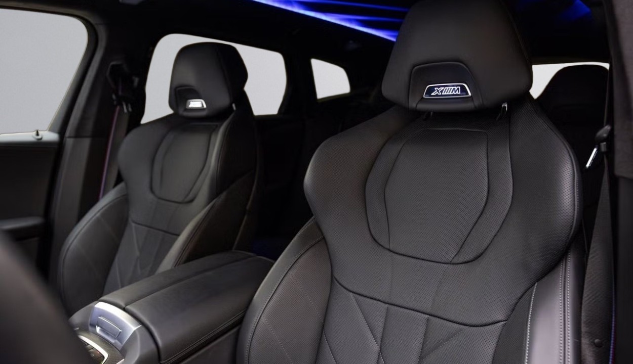 BMW XM - foto 10