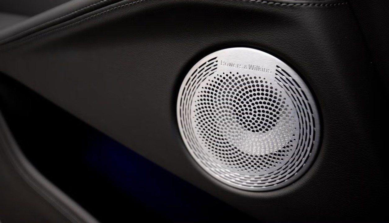 BMW XM - foto 24