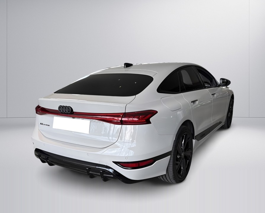 Audi A6 Sportback e-tron (2)