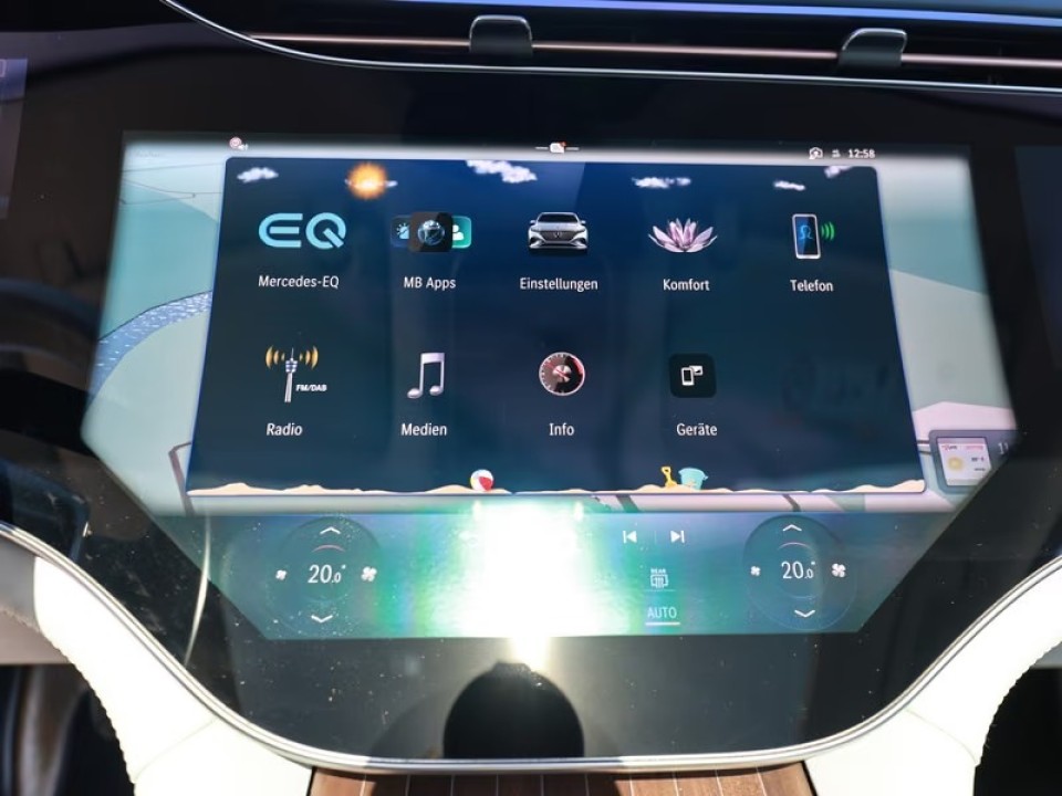 Mercedes-Benz EQS SUV 450+ - foto 17