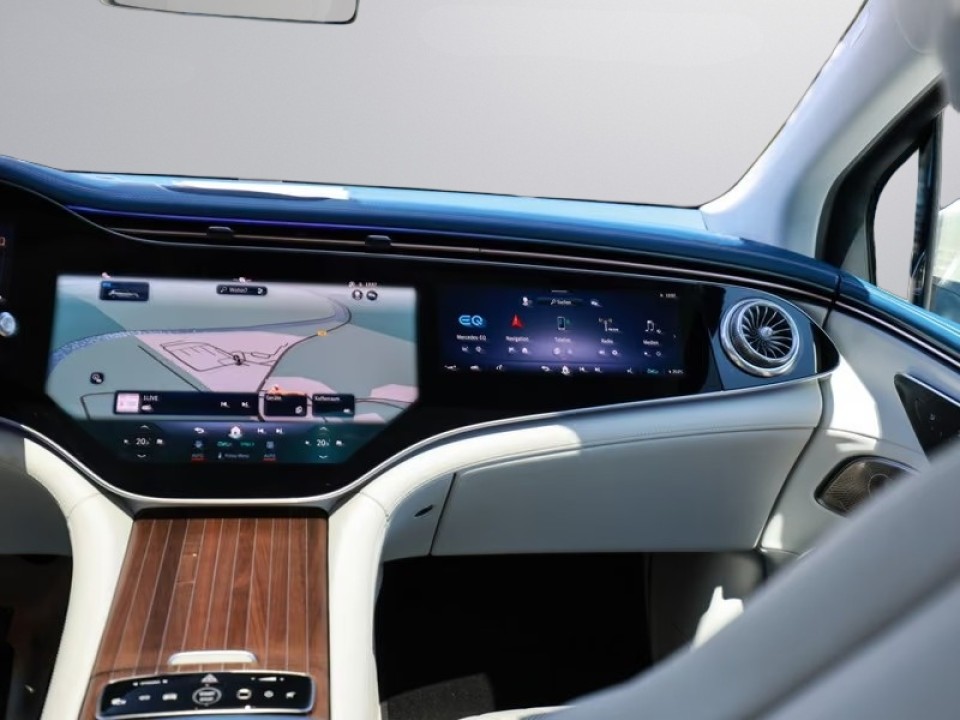Mercedes-Benz EQS SUV 450+ - foto 13