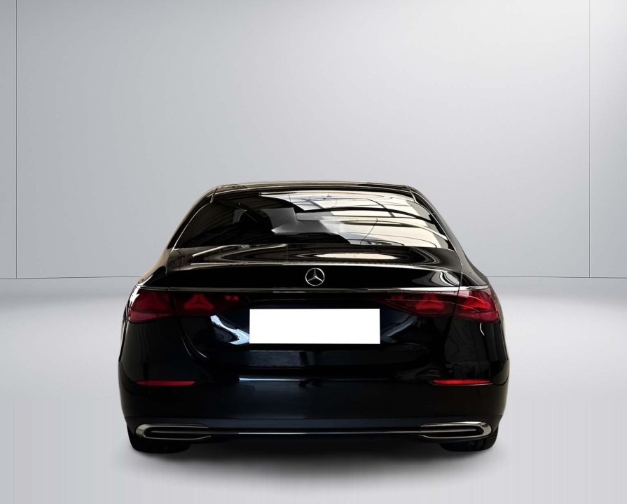 MERCEDES-BENZ E-Class 2025 — imagine 4