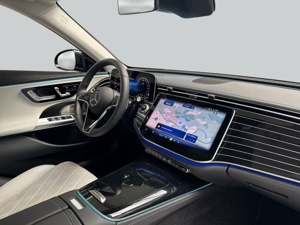 MERCEDES-BENZ E-Class 2025 — imagine 20