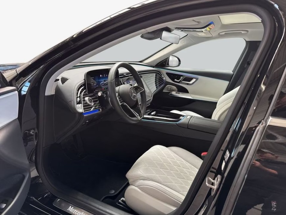 MERCEDES-BENZ E-Class 2025 — imagine 16