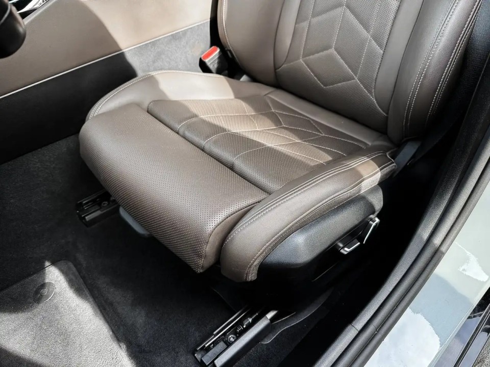 BMW Seria 5 M-Sport 520d - foto 20
