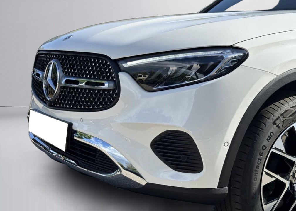 Mercedes-Benz GLC 300e 4MATIC Hybrid - foto 24