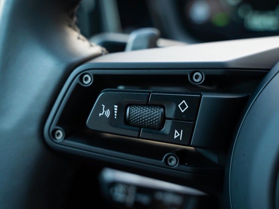 Porsche Cayenne - foto 11