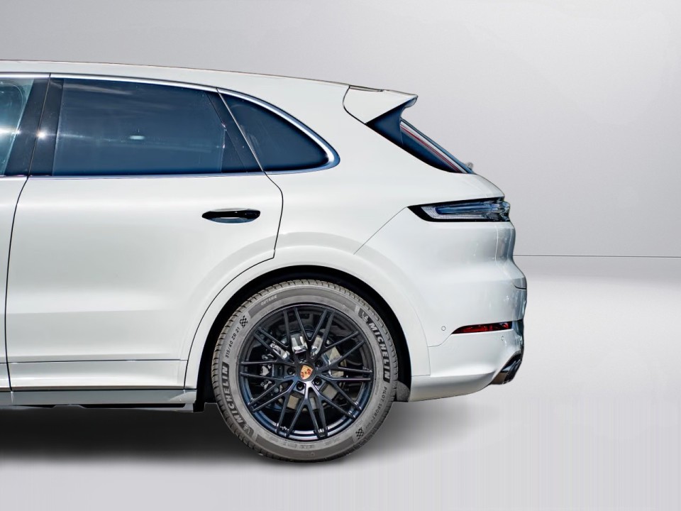 Porsche Cayenne - foto 25