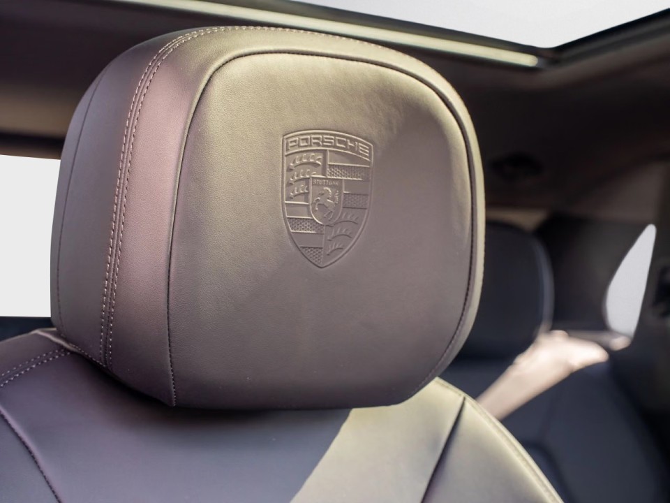 Porsche Cayenne - foto 15