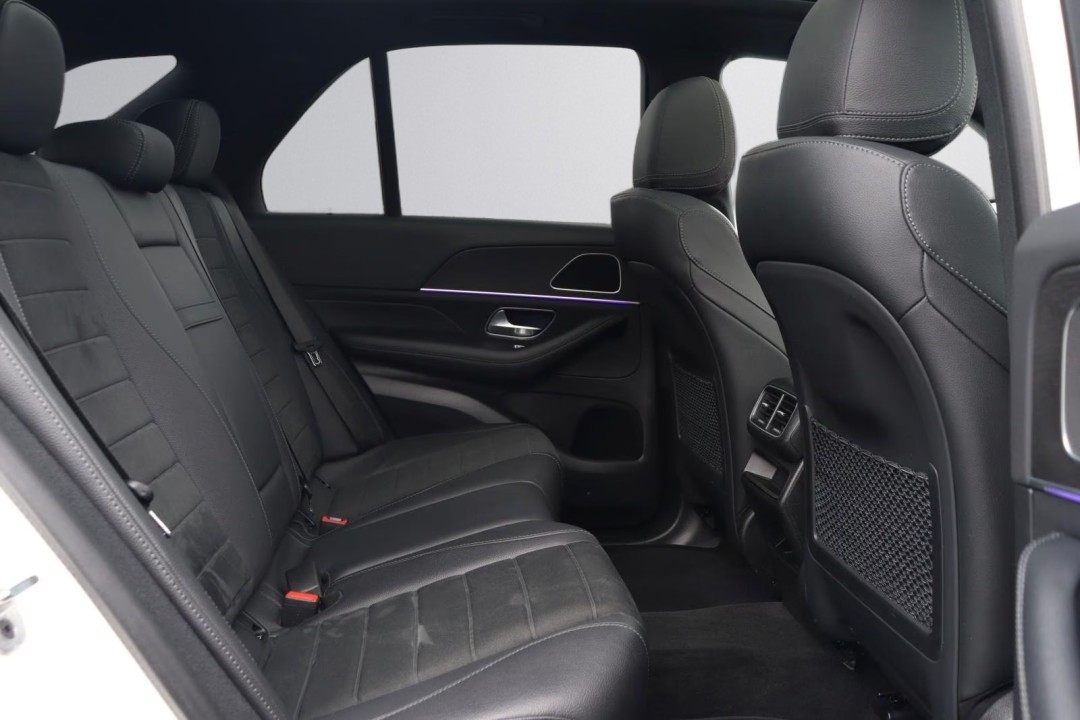 Mercedes-Benz GLE 400d 4MATIC AMG Line - foto 20