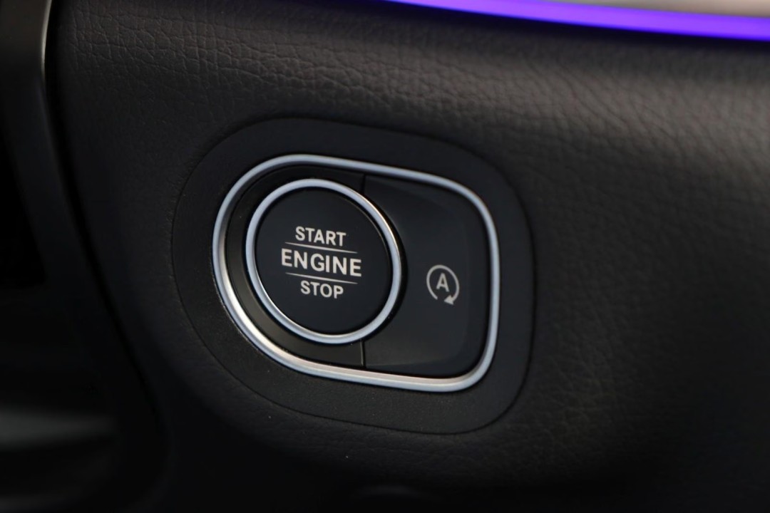 Mercedes-Benz GLE 400d 4MATIC AMG Line - foto 18