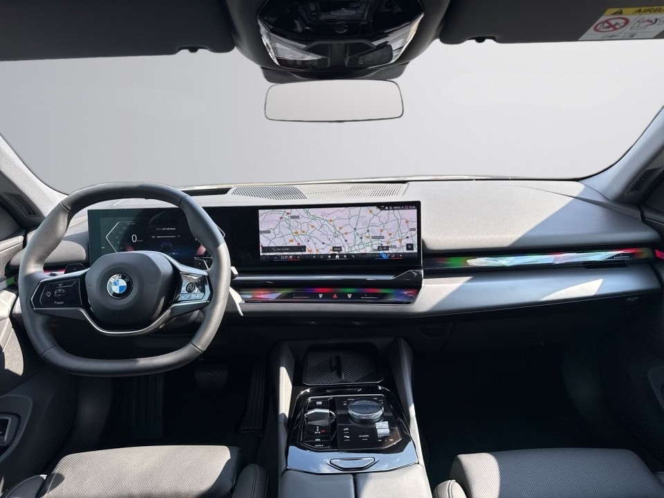 BMW 5 Series 2025 — imagine 17