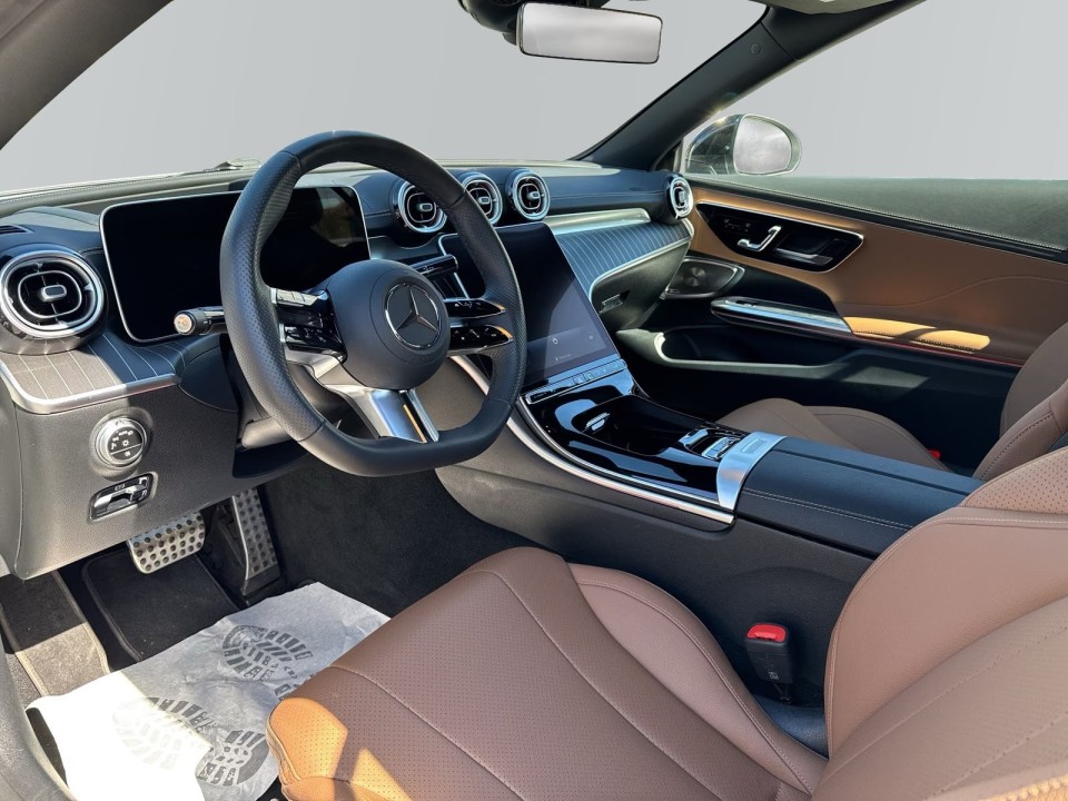 Mercedes-Benz CLE 300 4MATIC AMG Line Premium Plus - foto 8