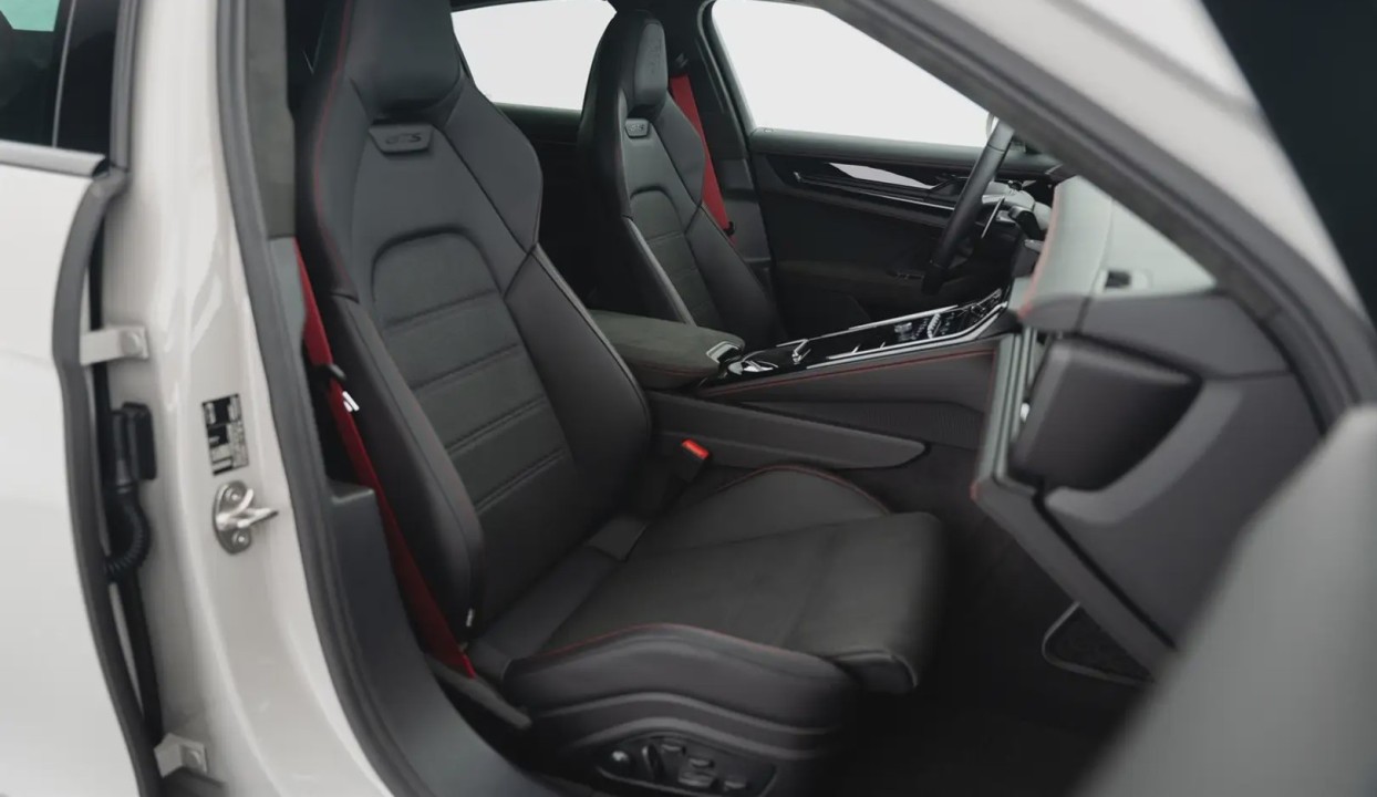 Porsche Panamera - foto 10