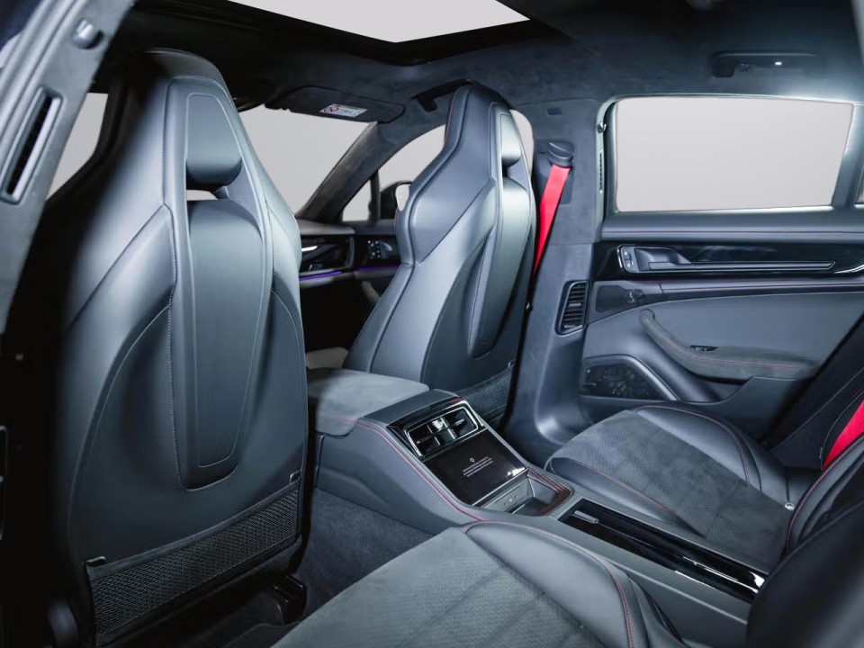 Porsche Panamera - foto 8