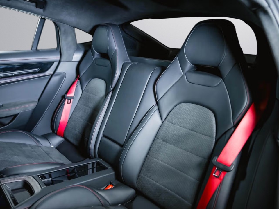 Porsche Panamera - foto 9