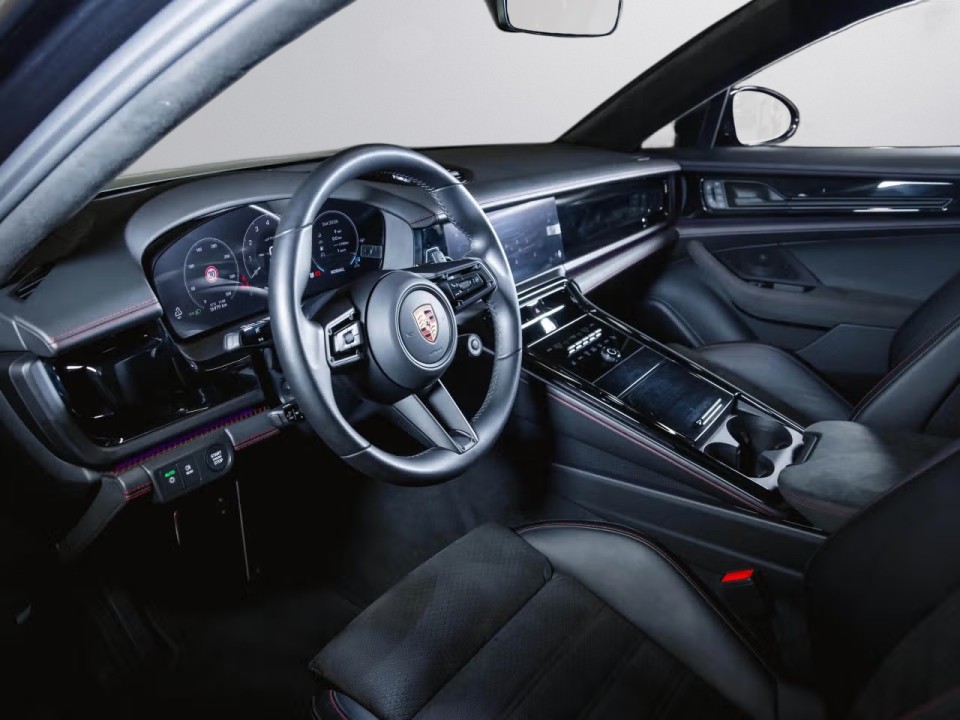 Porsche Panamera - foto 7