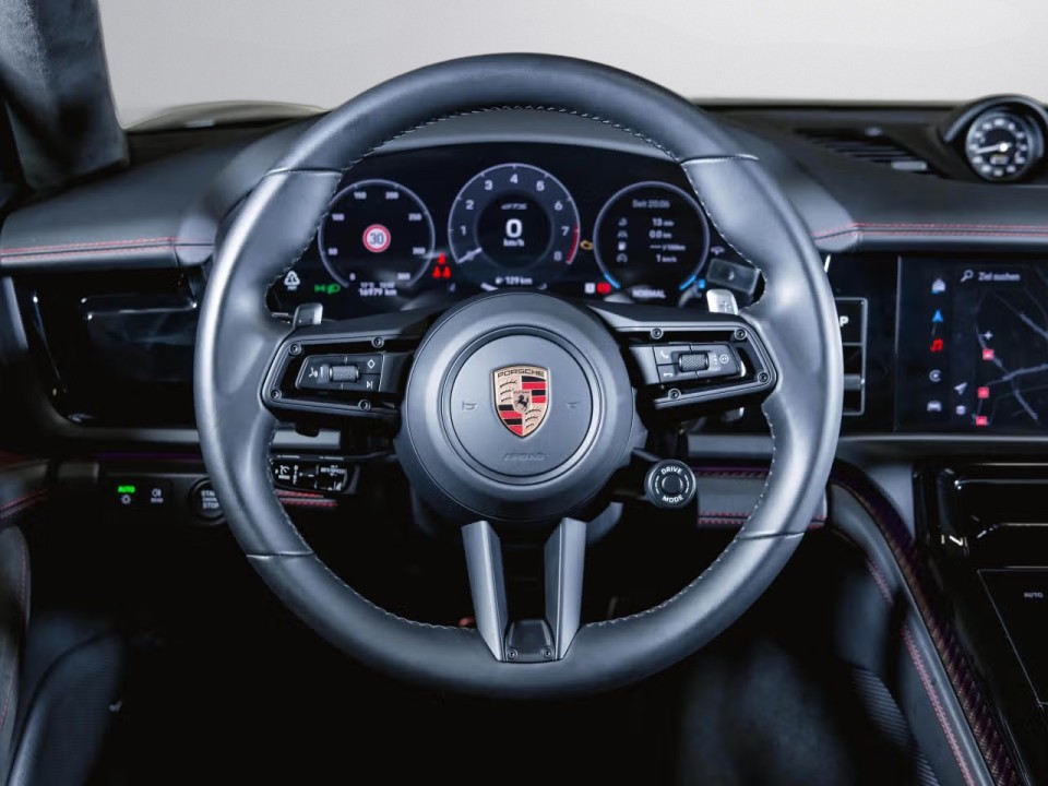 Porsche Panamera - foto 12