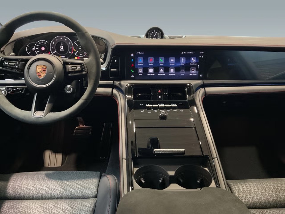 Porsche Panamera GTS - foto 16