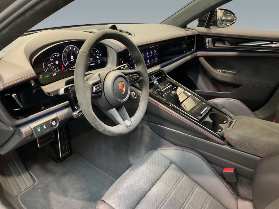 Porsche Panamera GTS - foto 11